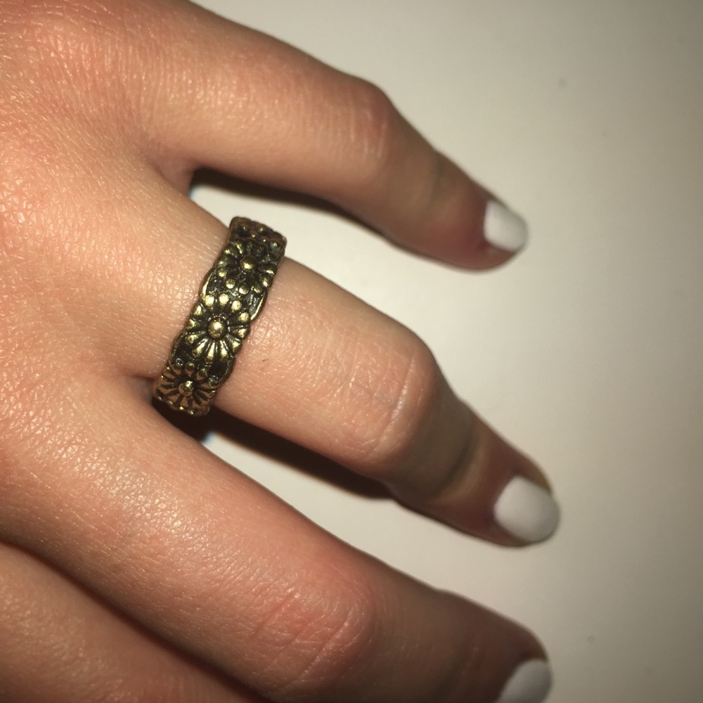 Dainty antiqued gold flower ring